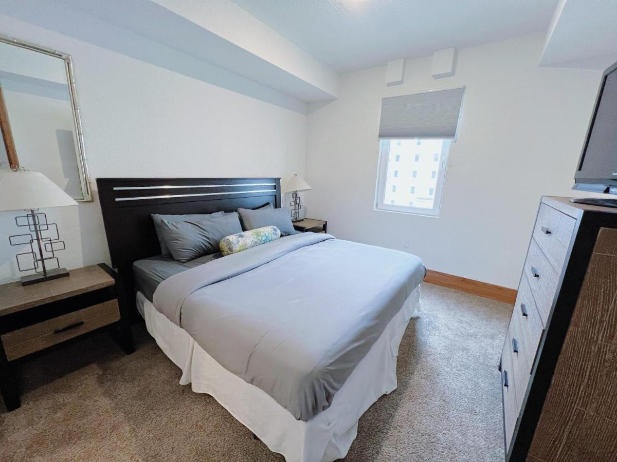 2Br Suite At The Grand Castle Pool Gym & Parking Grandville Esterno foto